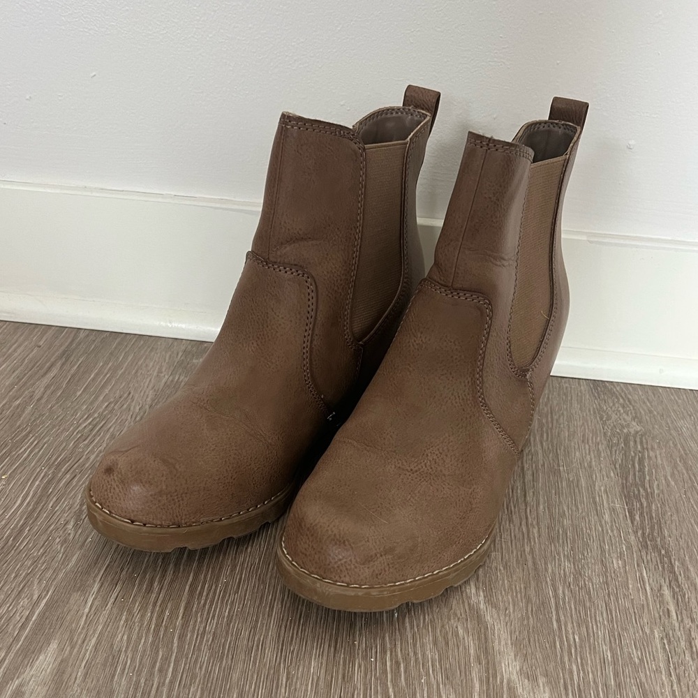 Wedge Boot